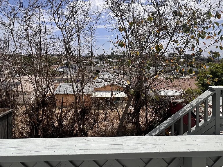W Dunlop St W — Photo 19