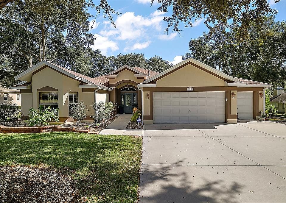 213 N Valley Rd, Fruitland Park, FL 34731 Zillow