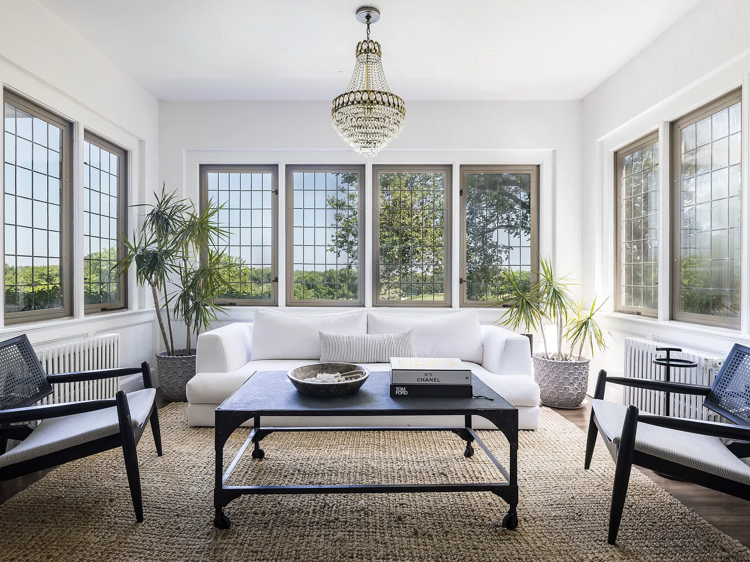 Five Bedroom on Montauk Downs Golf Course — Photo 2