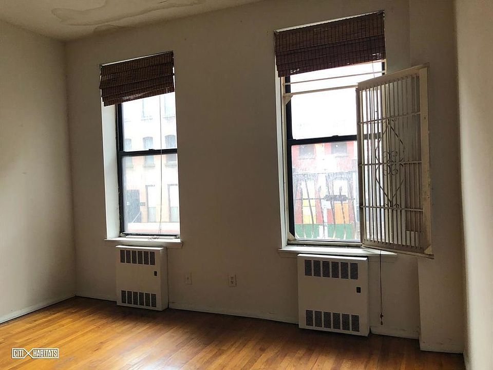 2nd image of 231 E 53rd St APT 2A