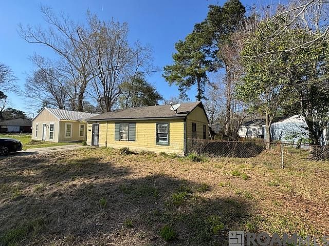 1st image of 5765 Beech St