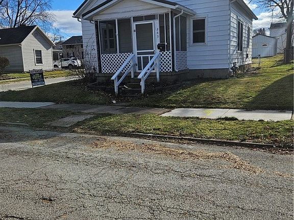 3rd image of 243 Tiffin St