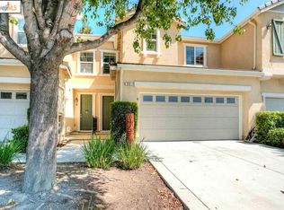 223 Washington Dr, Brentwood, CA
