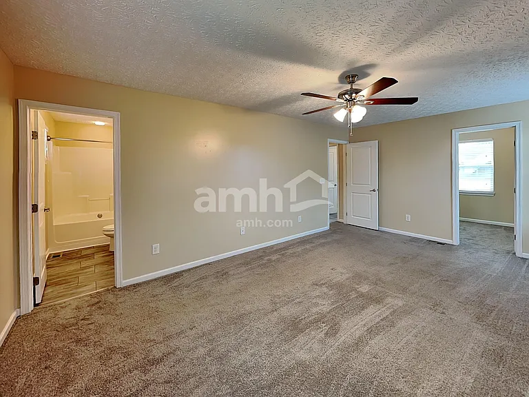 317 Evergreen Cir — Photo 9