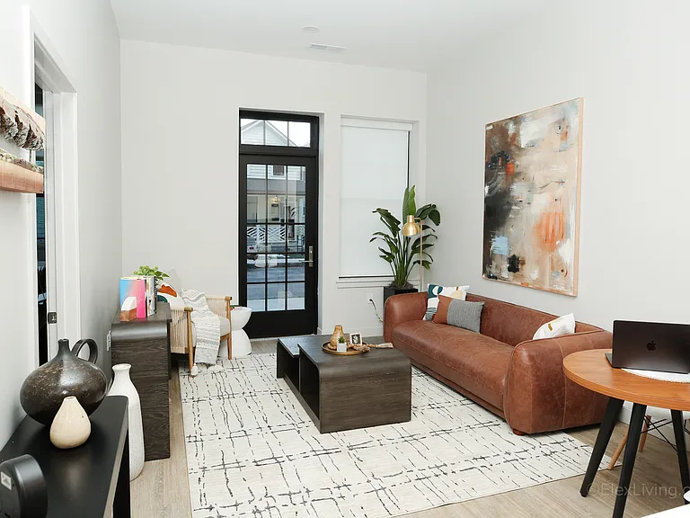 The Partizan | 1BR/1BA | 711 Sq.Ft.