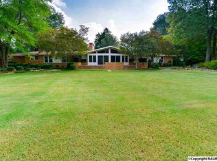1505 Country Club Ln SE, Decatur, AL 35601