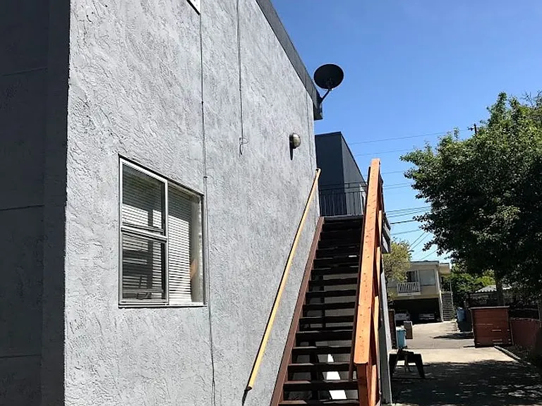 1643 Prince St — Photo 8