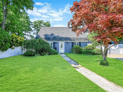 11 Salem Lane, Levittown, NY, 11756