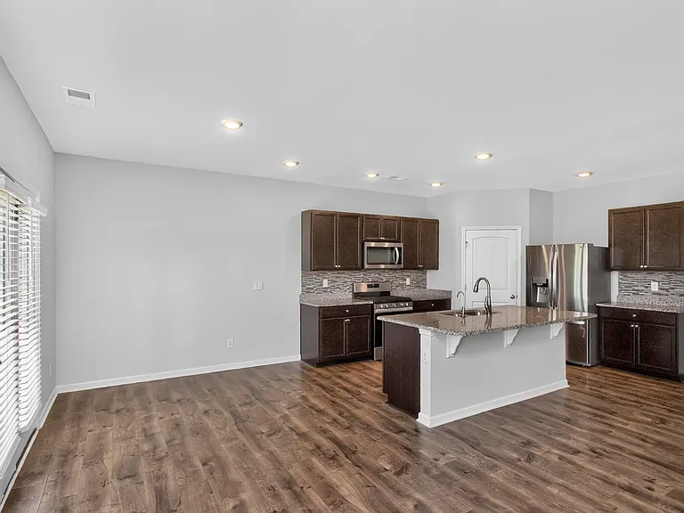 3006 Mallard Dr — Photo 13