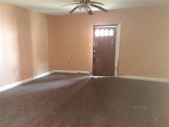 2nd image of 3947-49 Louisiana Ave
