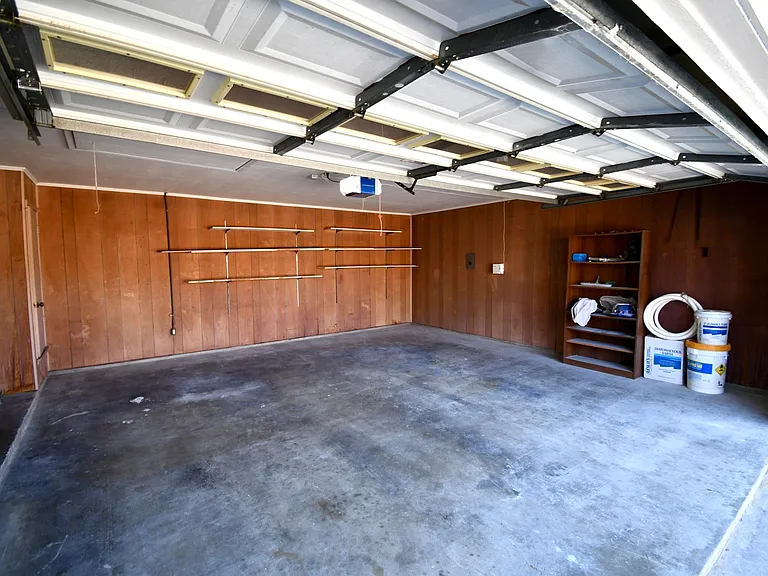 2705 Twin Post Ct — Photo 17