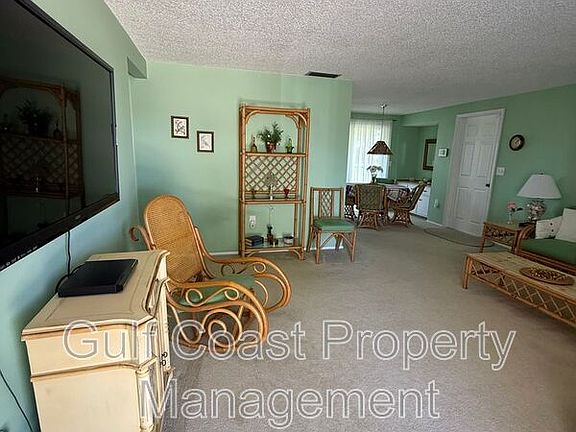 3rd image of 12884 Bacchus Rd