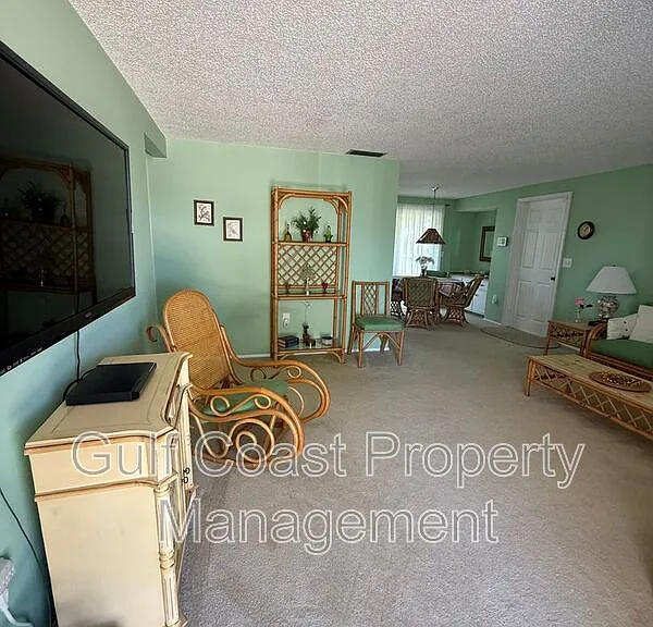 12884 Bacchus Rd — Photo 3