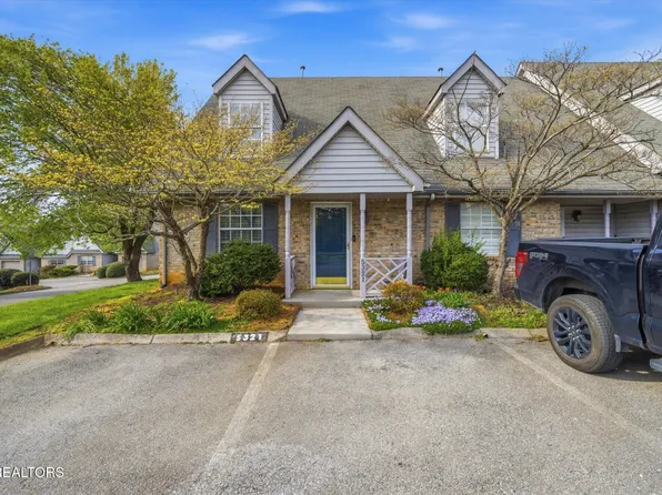 5321 Trace Manor Ln, Knoxville, TN 37912
