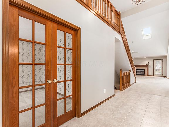 5th image of 5832 Burnett Dr N
