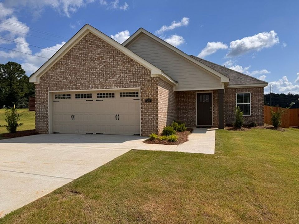 1st image of 27 Coolidge Dr