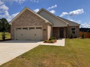 27 Coolidge Dr, Wetumpka, AL 36092