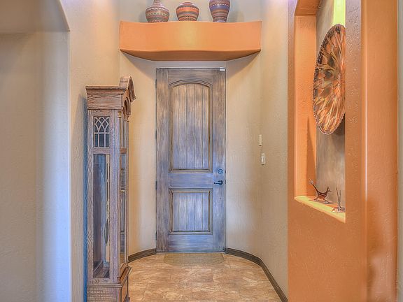 5th image of 930 Palo Alto Ct