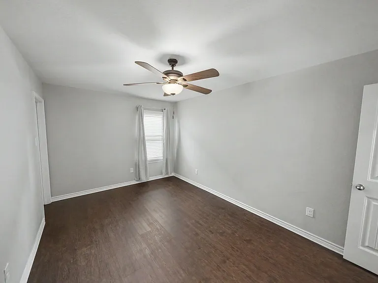 9406 Copperway — Photo 39