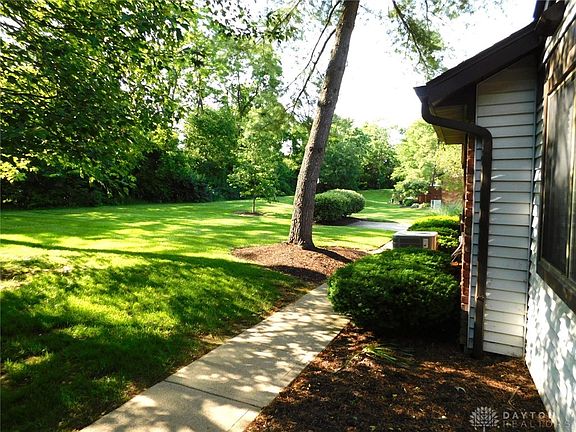 5th image of 311 Bedford Glen Ln #35