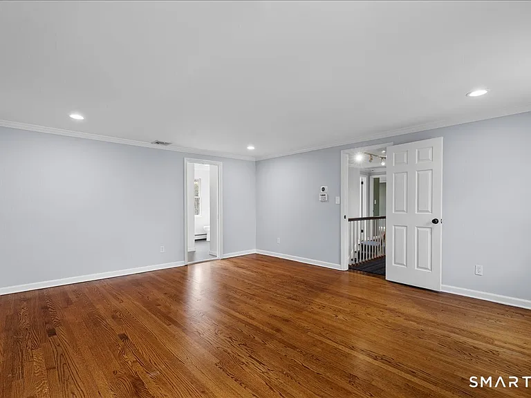 116 Scarlet Oak Dr — Photo 27