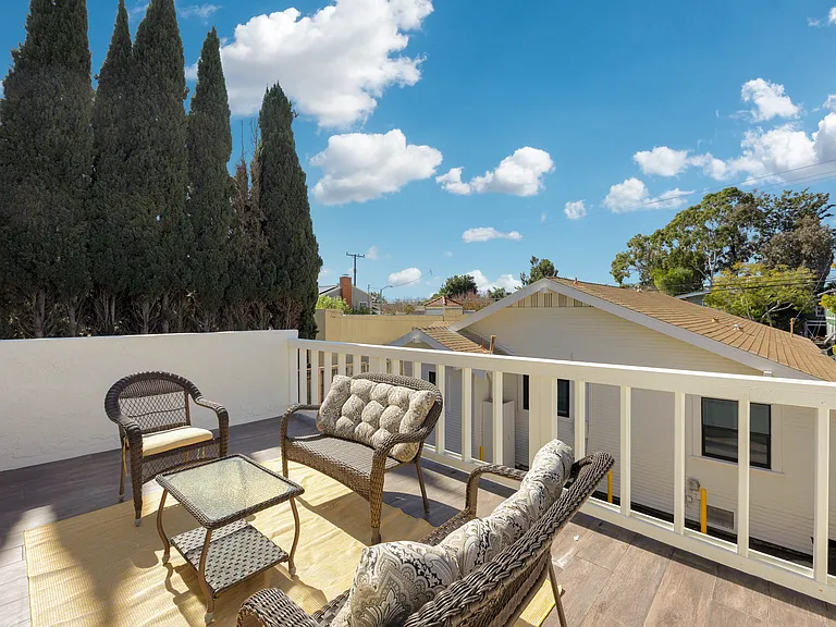 348 Molino Ave — Photo 33
