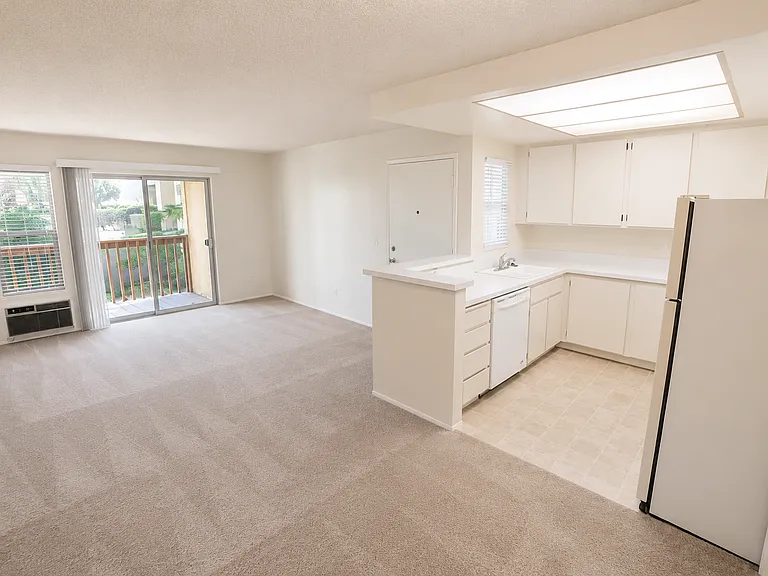 5910 Rancho Mission Rd #30 — Photo 1