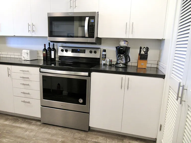 2560 Kekaa Dr #L303 — Photo 9