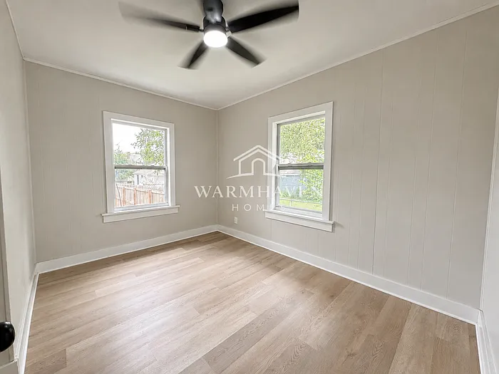 1263 W Waterloo Rd — Photo 12