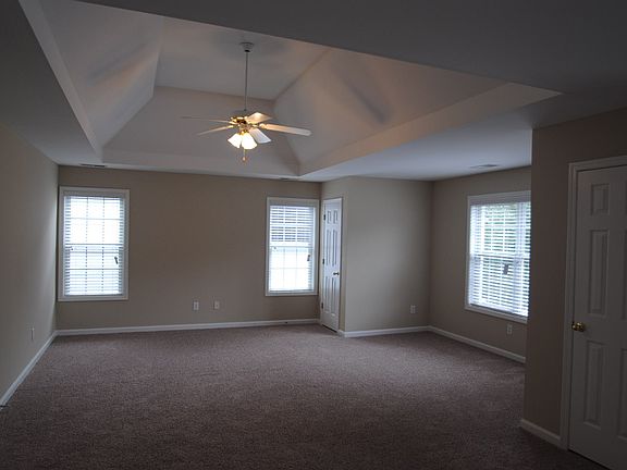 4th image of 3322 Sandwedge Ct