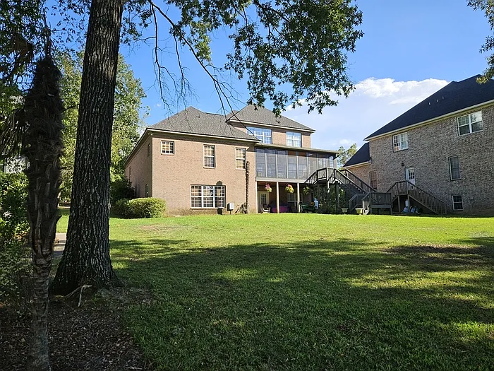 6 bed, 4.5 bath, 4900 sqft, $4,850 — Photo 4
