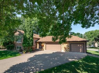 1080 Tiffany Pl, Eagan, MN 55123