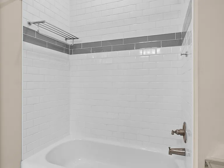 1737 W Broadway Pl — Photo 18