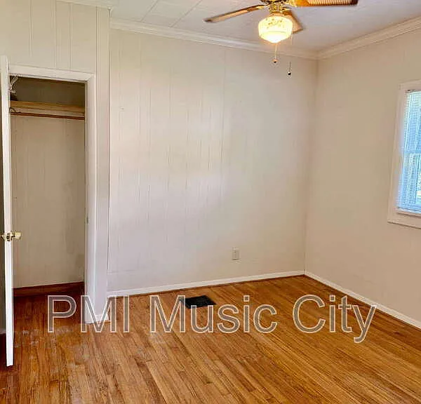 7114 Old Harding Pike — Photo 5