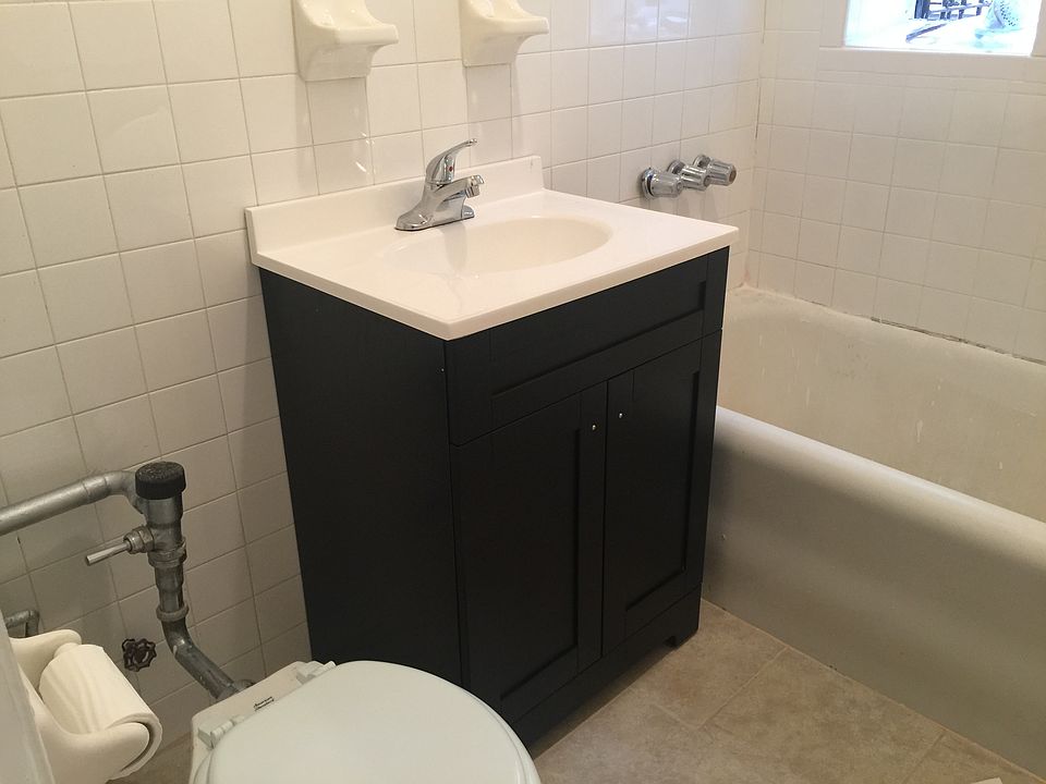 2nd image of 388 Midwood St APT 4N