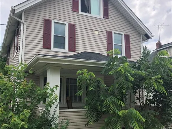 2100 Newton St, Akron, OH 44305