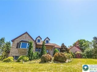 5217 Cider Press Rd, Schnecksville, PA 18078