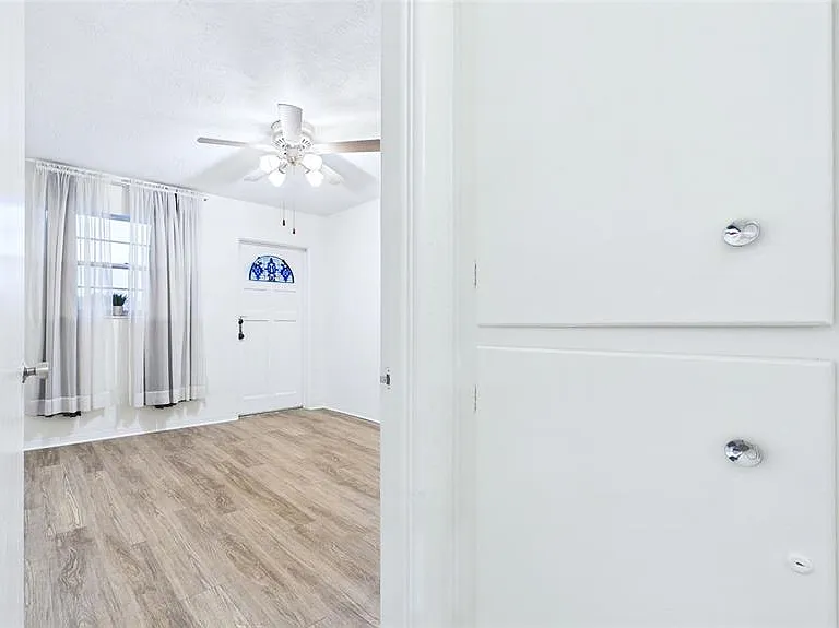 2454 Australia Way E #32 — Photo 42