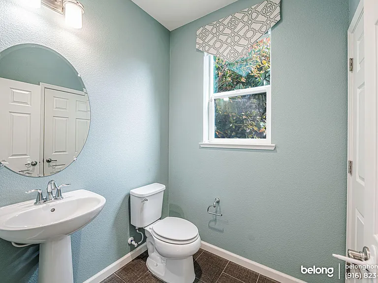 9773 Philta Way — Photo 34
