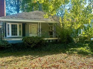 26927 E Oviatt Rd, Bay Village, OH 44140