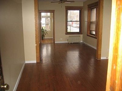 2nd image of 4324 N Hoyne Ave #1