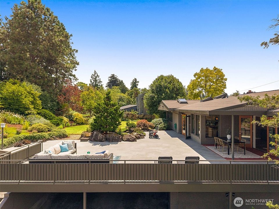 1st image of 4204 47th Avenue S