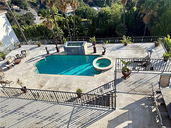 4th image of 11131 Mountcastle Dr