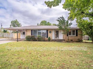 1004 Ford Ave, Muscle Shoals, AL 35661