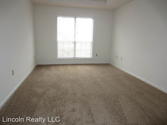 5th image of 5 S Sawgrass Cir