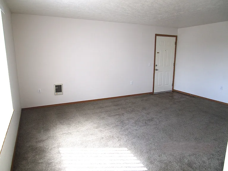 131-145 Cleveland St — Photo 6