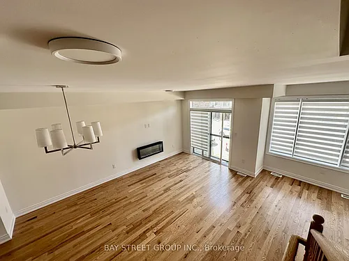 206 Tennant Cir Photo 1