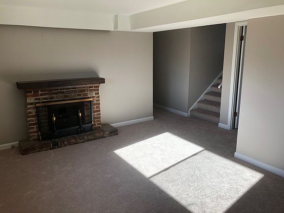 5th image of 11944 Glenpark Dr