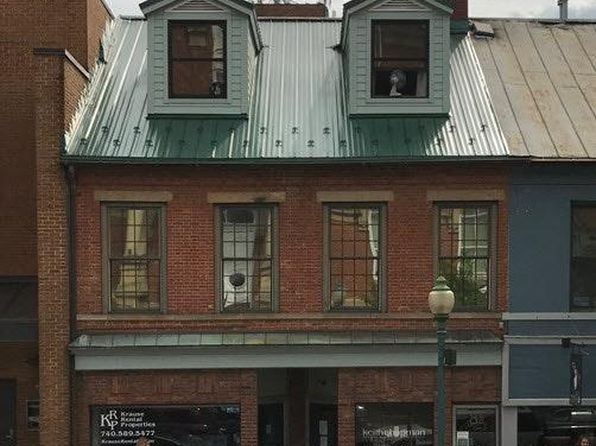 8 1/2 S Court St APT C