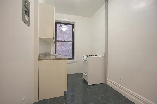 Rented by Citi Habitats | media 19